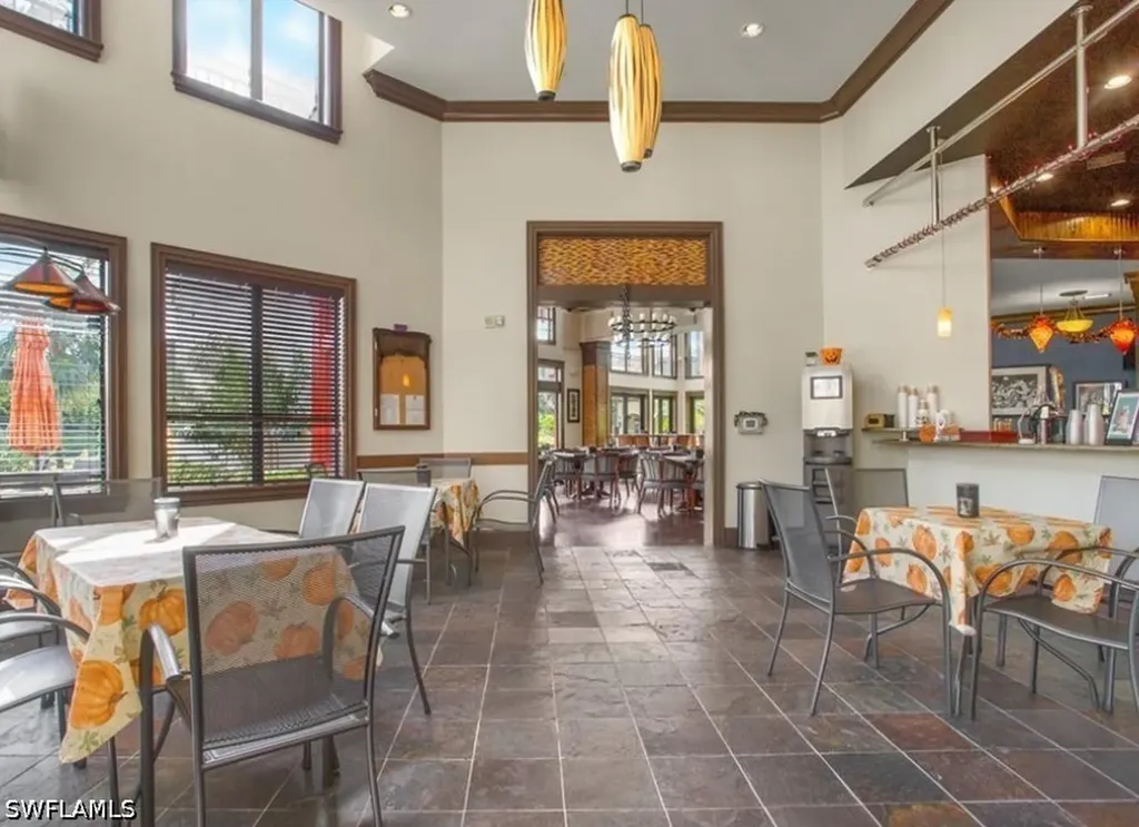 9050 Capistrano Street N Naples FL 34113