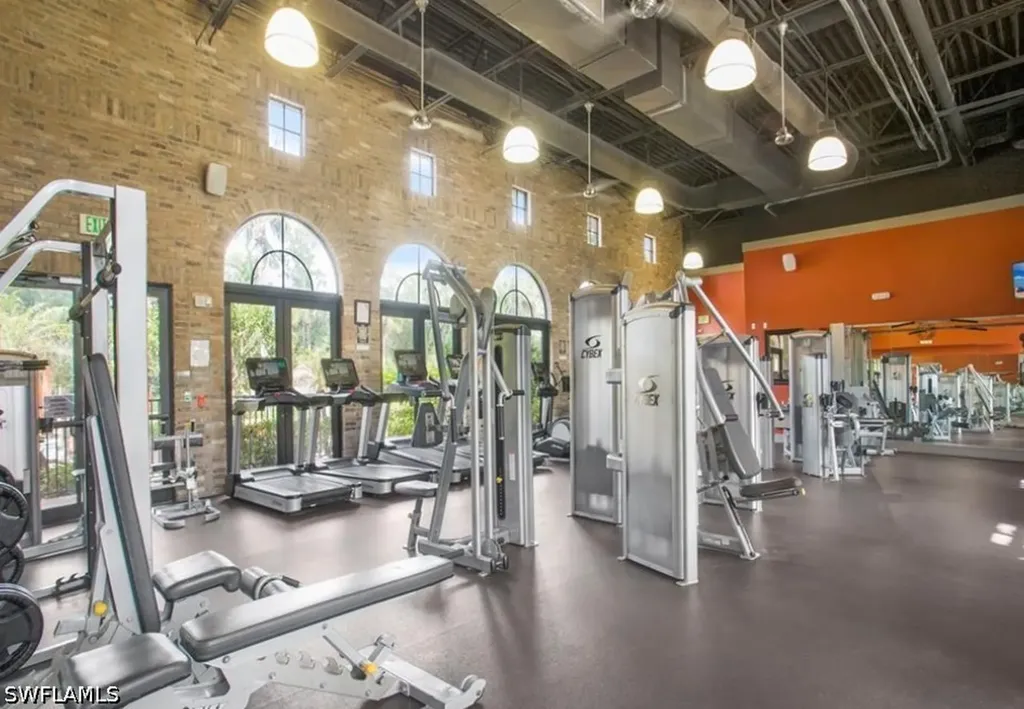 9050 Capistrano Street N Naples FL 34113
