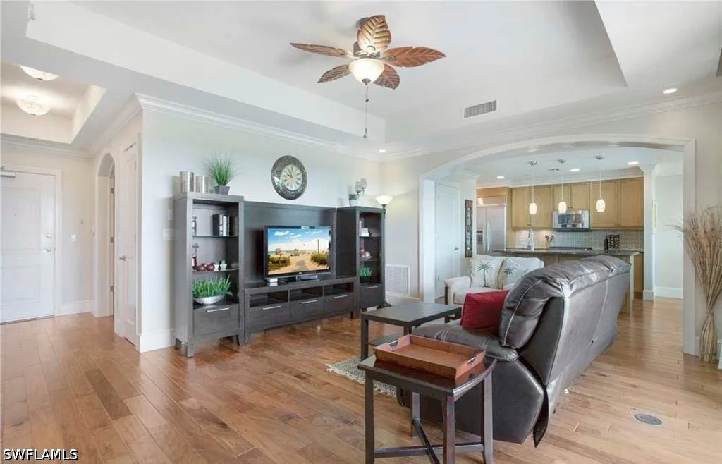 9123 Strada Place Naples FL 34108