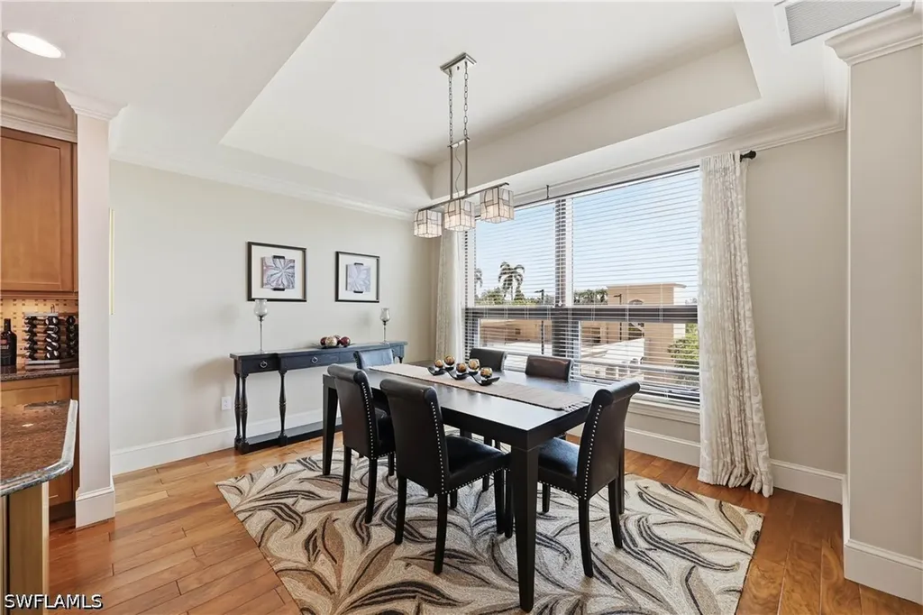 9123 Strada Place Naples FL 34108