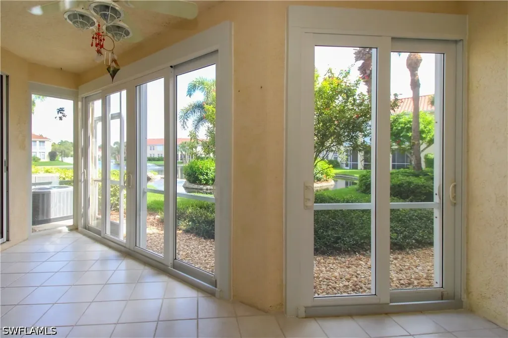 200 L'ambiance Circle Naples FL 34108
