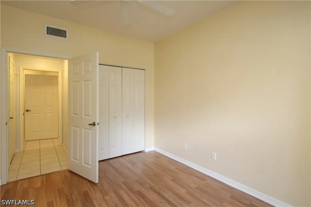200 L'ambiance Circle Naples FL 34108