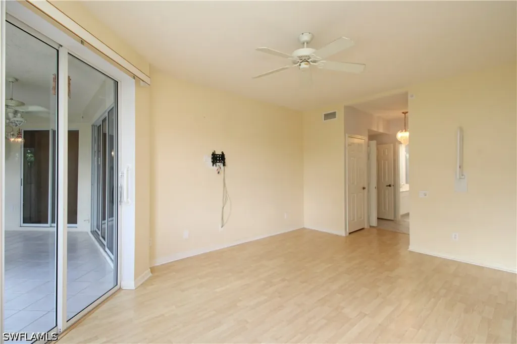 200 L'ambiance Circle Naples FL 34108