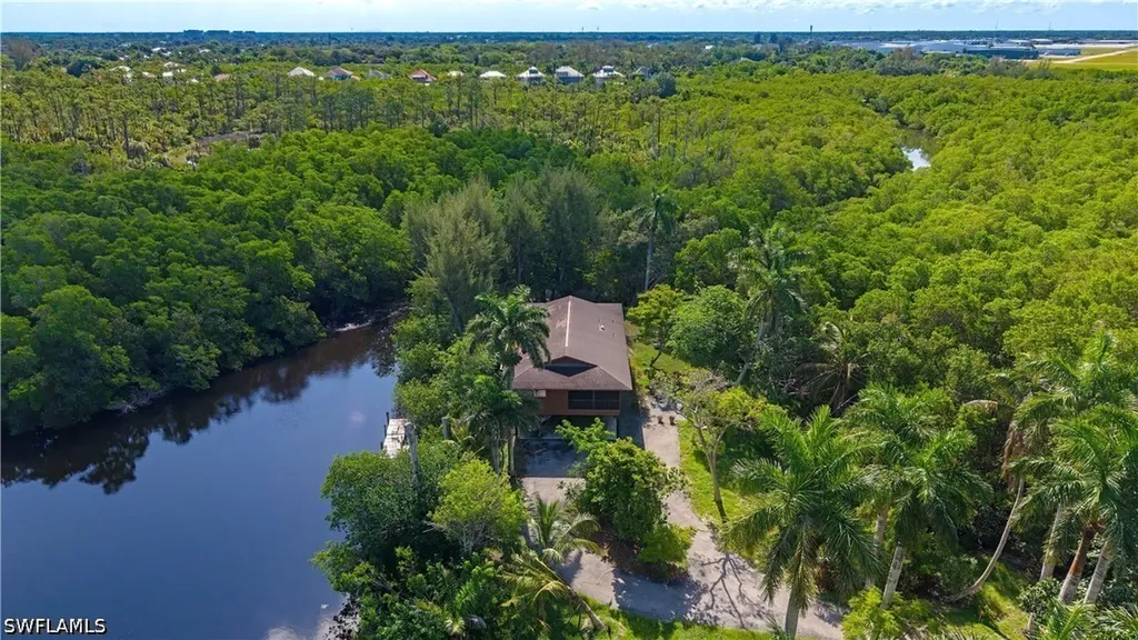 1551 Bembury Drive Naples FL 34102