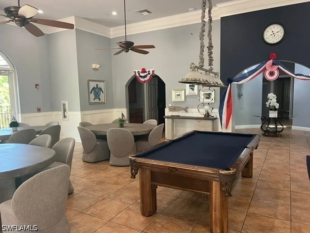 6081 Silver King Boulevard Cape Coral FL 33914