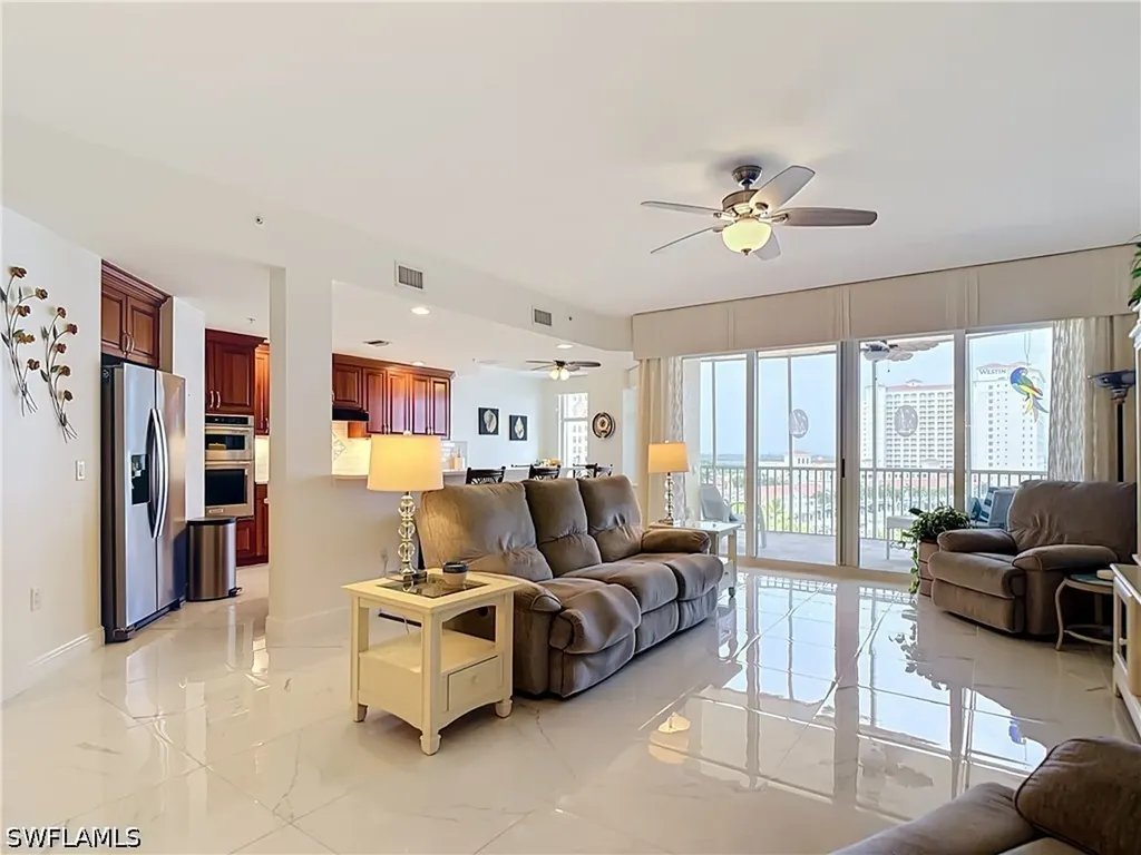 6081 Silver King Boulevard Cape Coral FL 33914