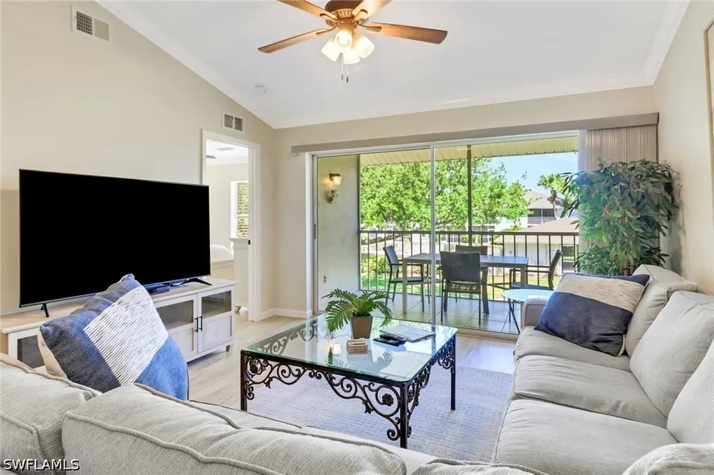 1358 Derbyshire Court Naples FL 34116