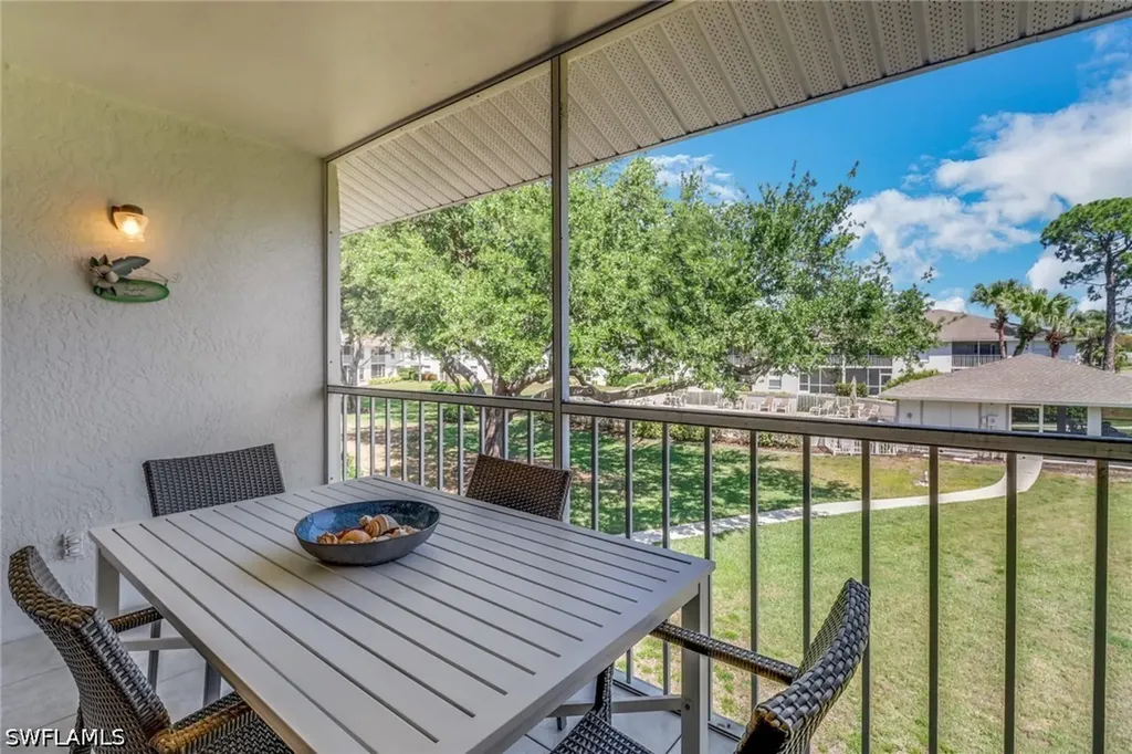 1358 Derbyshire Court Naples FL 34116