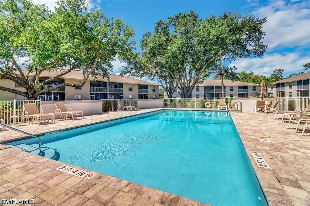 1358 Derbyshire Court Naples FL 34116