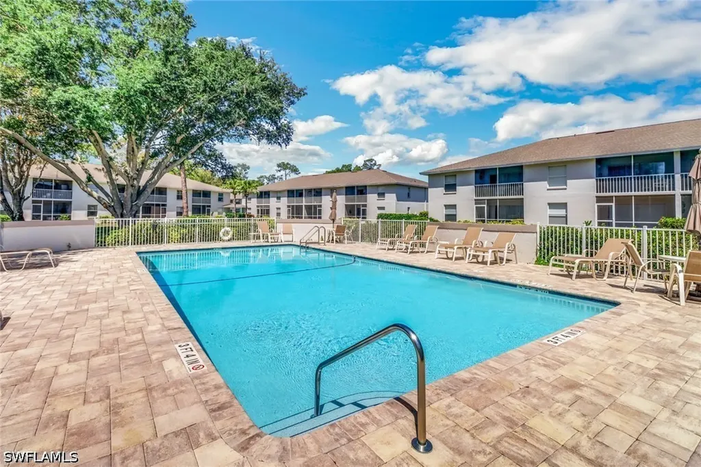 1358 Derbyshire Court Naples FL 34116