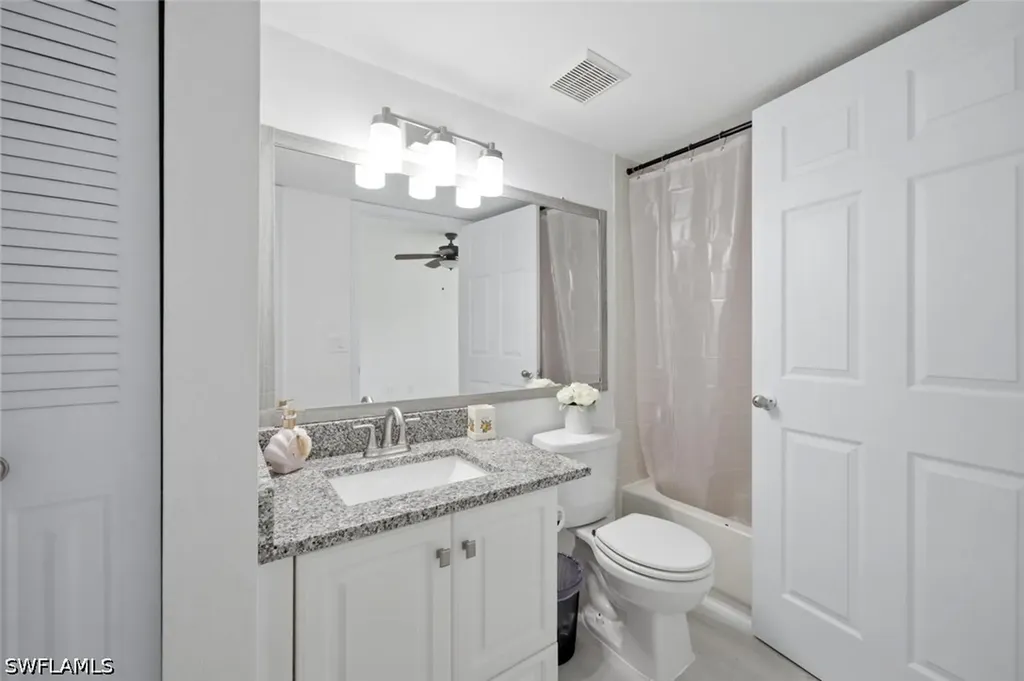 2106 Arbour Walk Circle Naples FL 34109