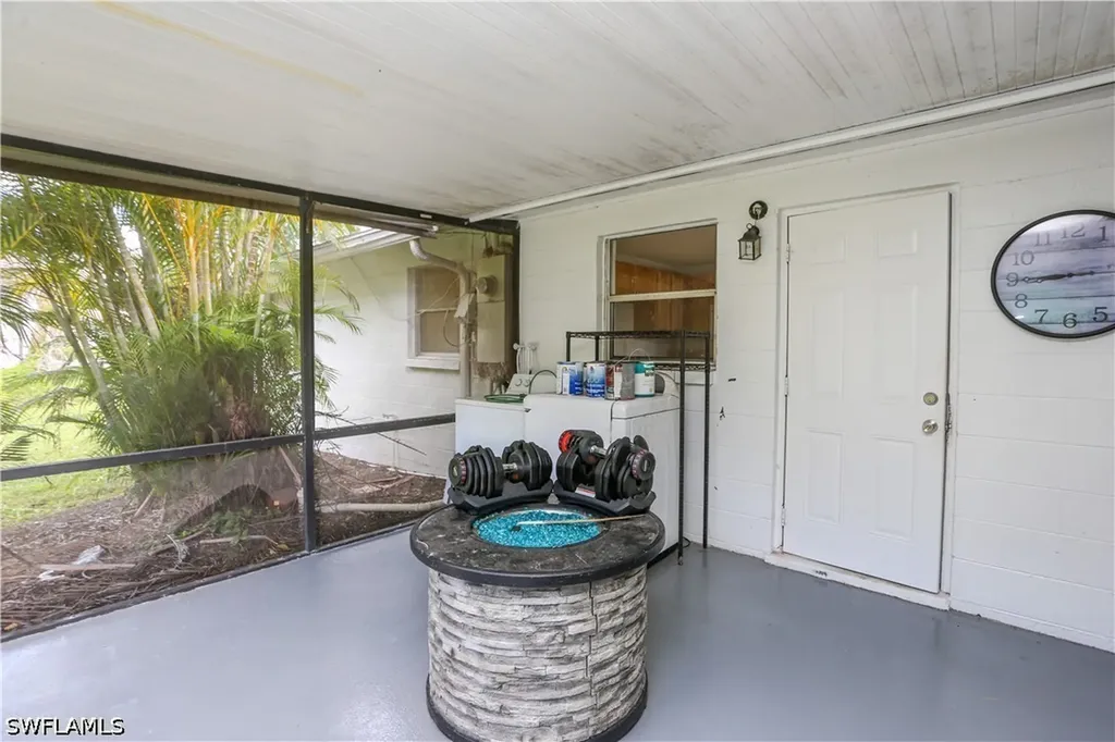159 5th Street Naples FL 34113