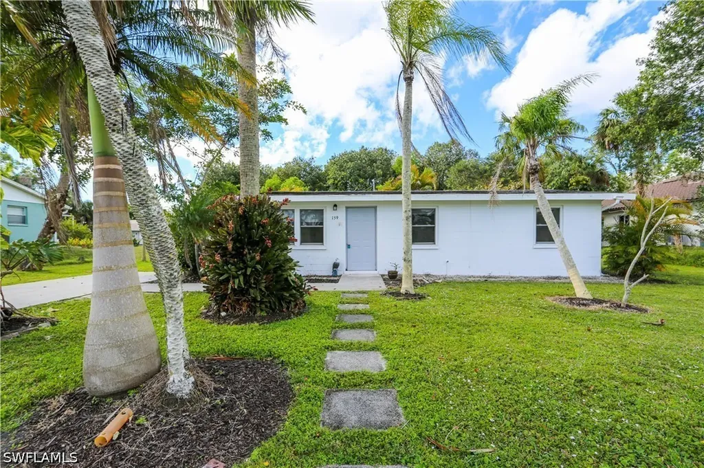 159 5th Street Naples FL 34113