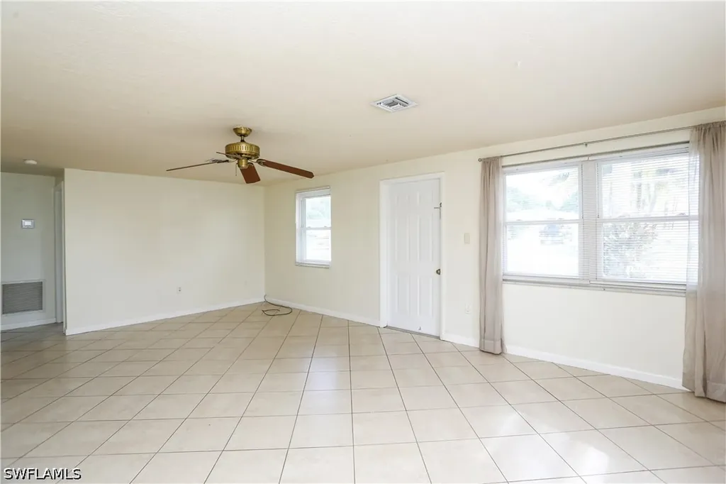 159 5th Street Naples FL 34113