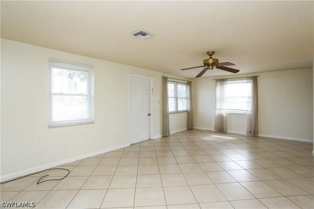 159 5th Street Naples FL 34113