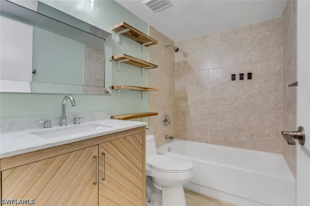 3400 Timberwood Circle Naples FL 34105