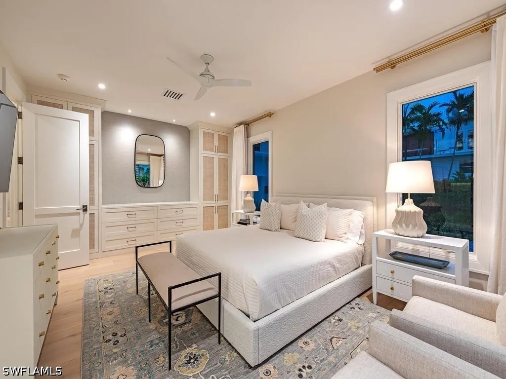 55 13th Avenue S Naples FL 34102