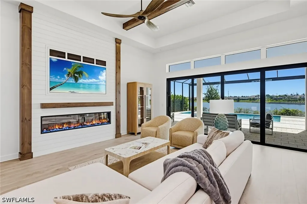 15372 Turin Drive Naples FL 34114