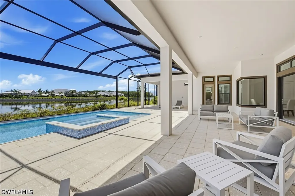 15372 Turin Drive Naples FL 34114