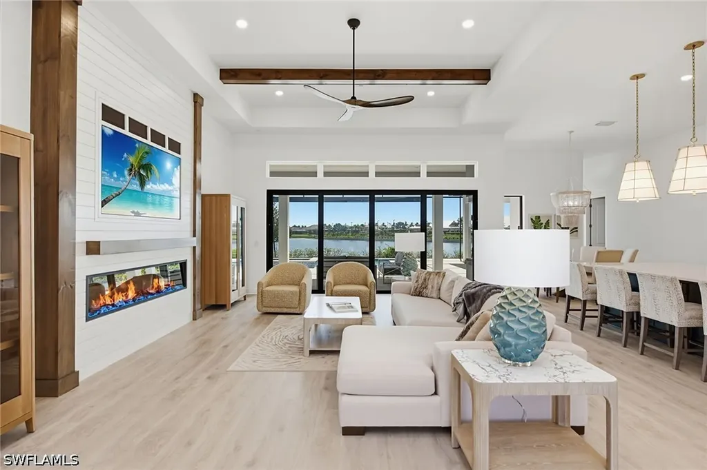 15372 Turin Drive Naples FL 34114