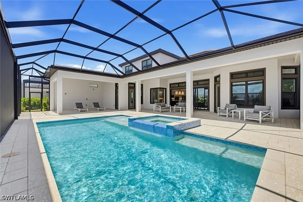 15372 Turin Drive Naples FL 34114