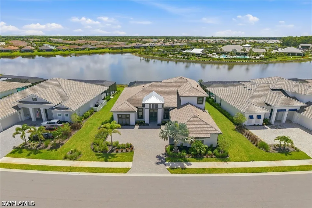 15372 Turin Drive Naples FL 34114