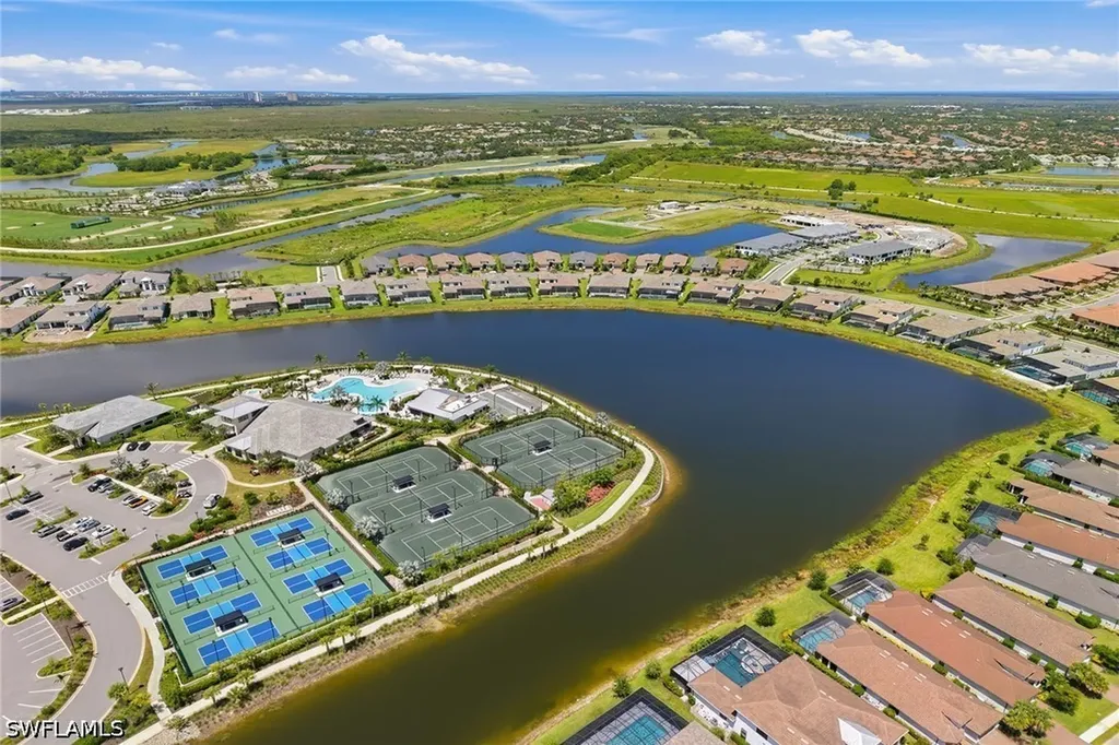 15372 Turin Drive Naples FL 34114