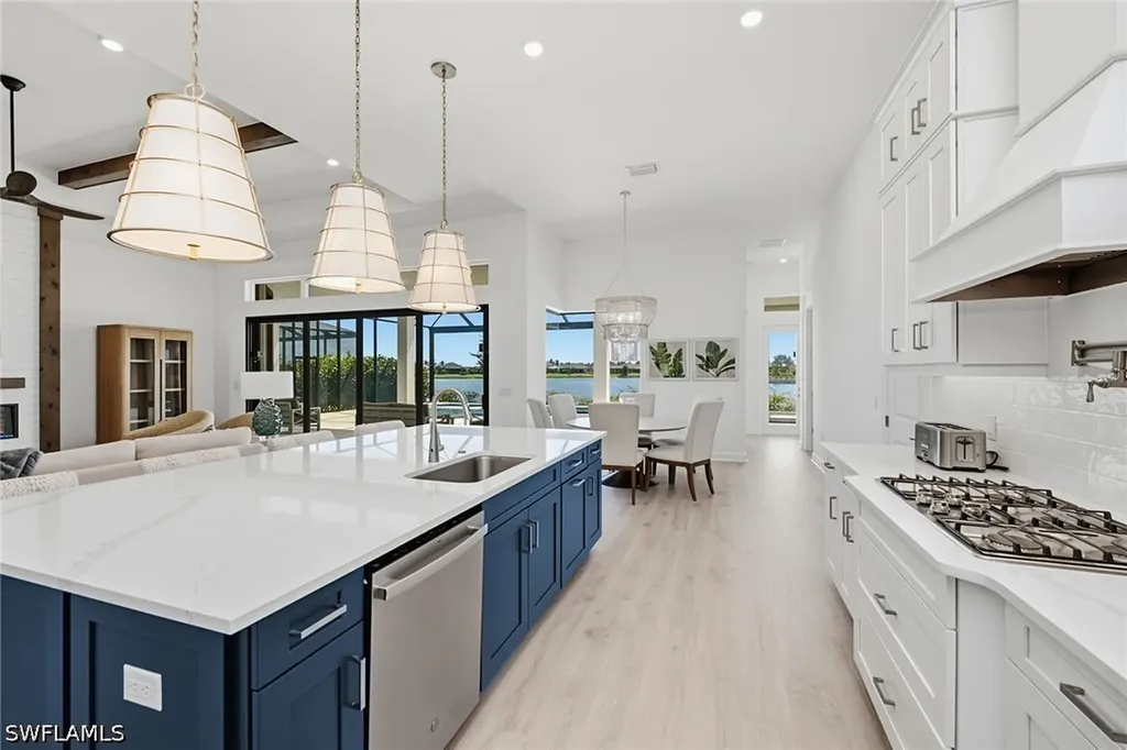 15372 Turin Drive Naples FL 34114