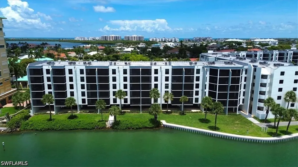 1085 Bald Eagle Drive Marco Island FL 34145