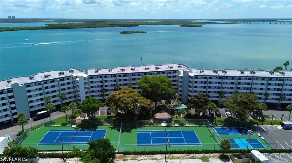 1085 Bald Eagle Drive Marco Island FL 34145