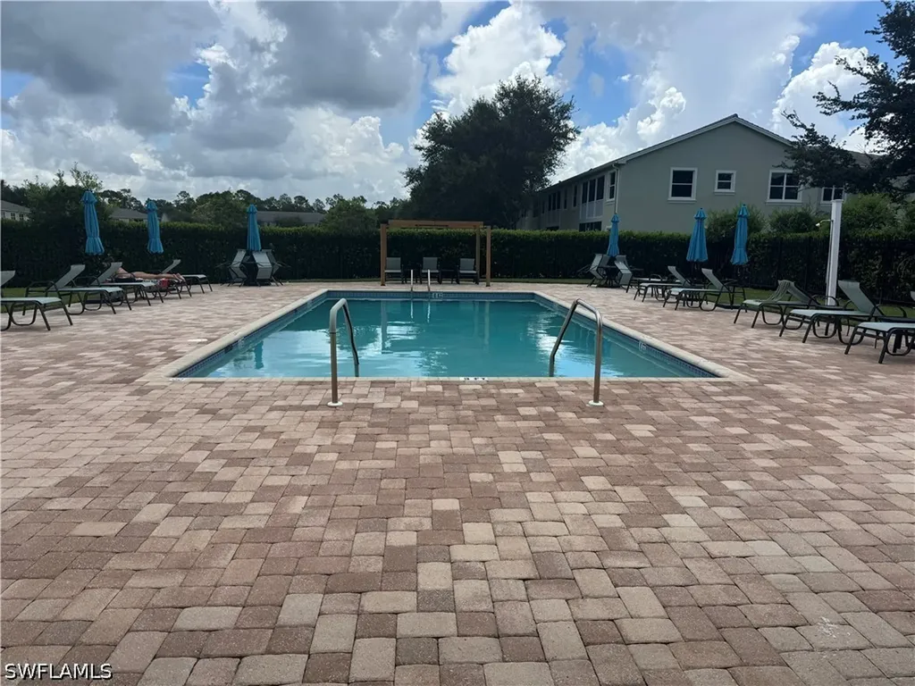 1410 Mariposa Circle Naples FL 34105