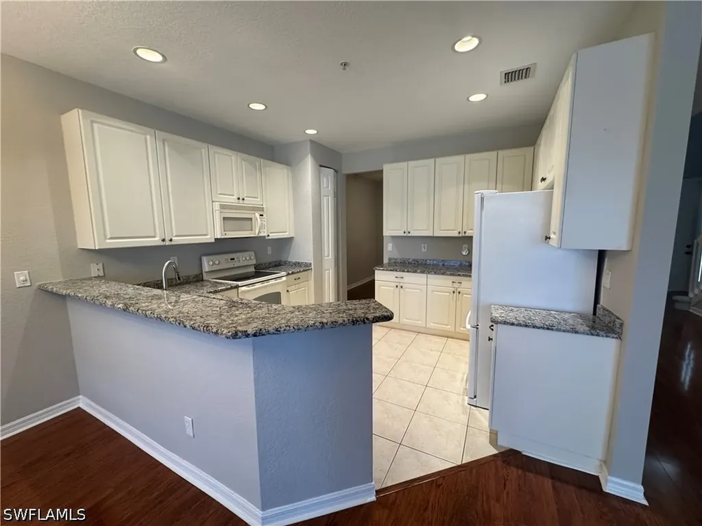 1410 Mariposa Circle Naples FL 34105