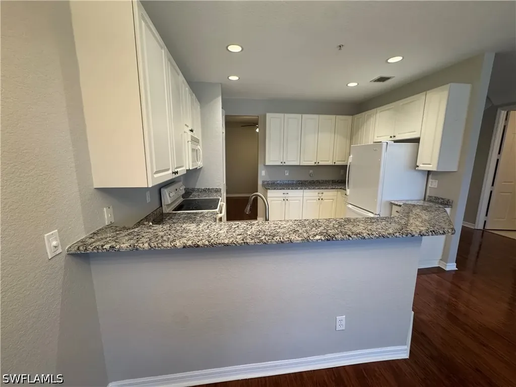 1410 Mariposa Circle Naples FL 34105