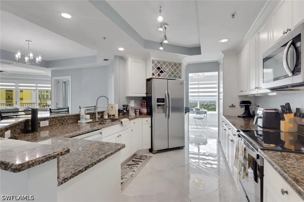 2743 1st Street Fort Myers FL 33916