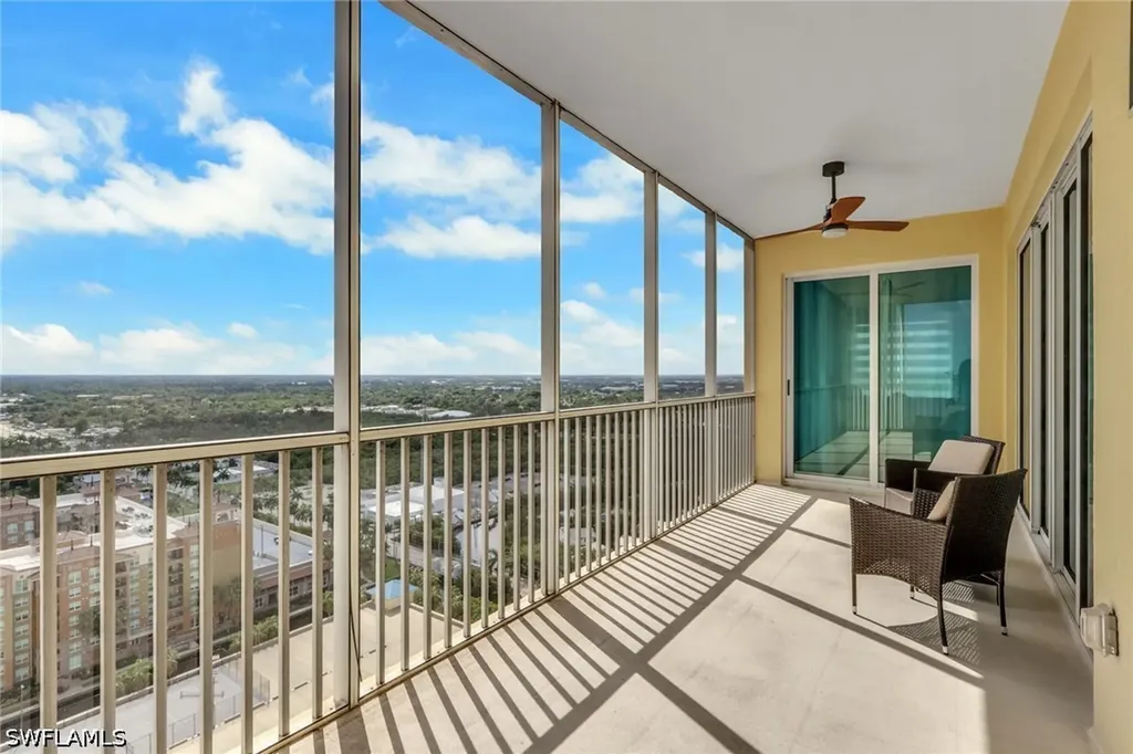 2743 1st Street Fort Myers FL 33916