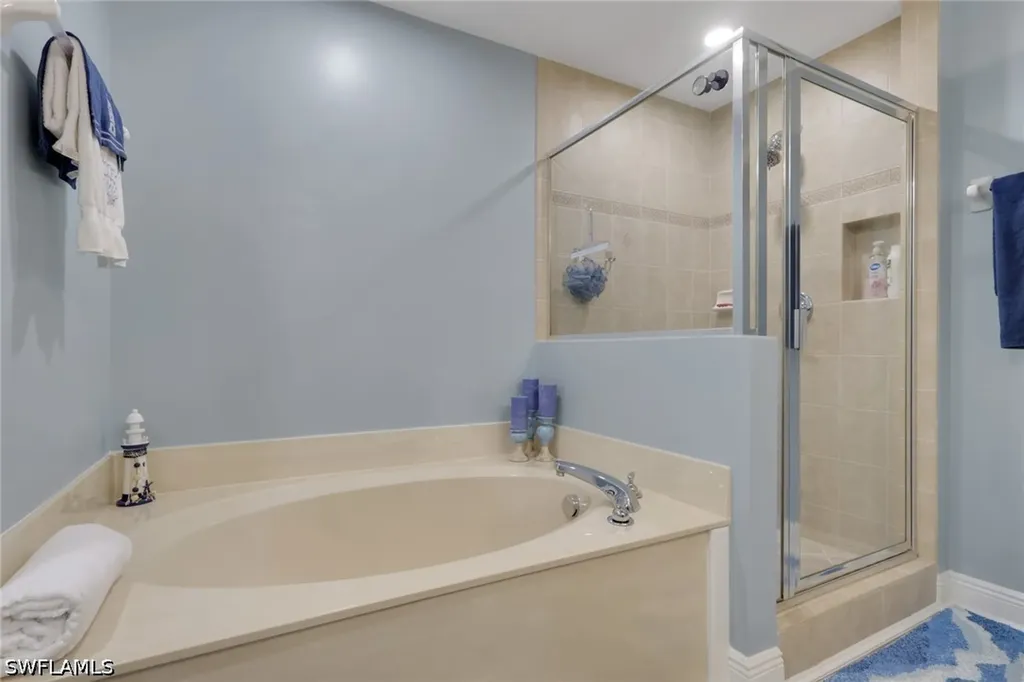 2743 1st Street Fort Myers FL 33916