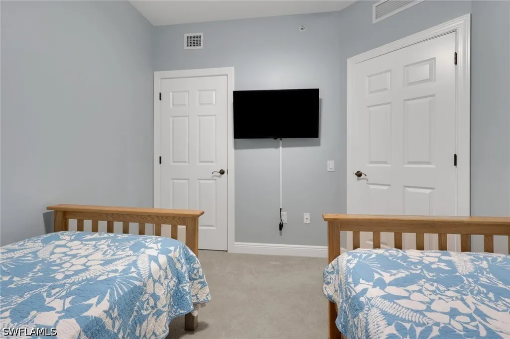2743 1st Street Fort Myers FL 33916