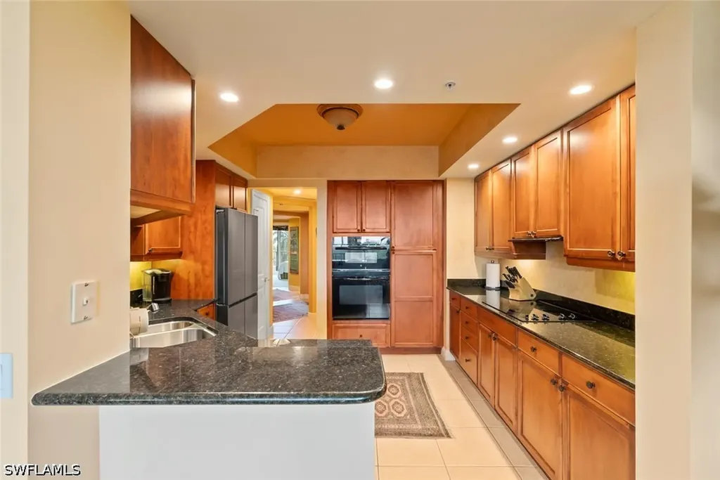 1060 Borghese Lane Naples FL 34114