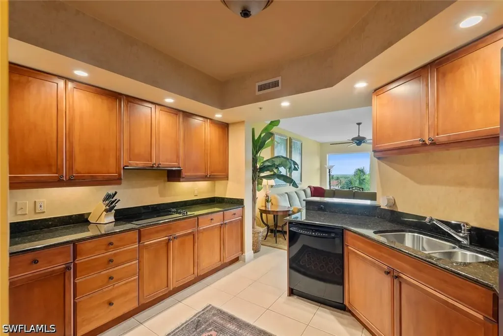 1060 Borghese Lane Naples FL 34114
