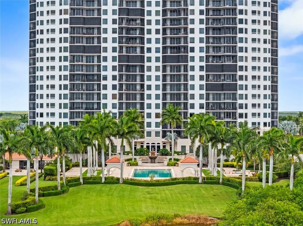 1060 Borghese Lane Naples FL 34114