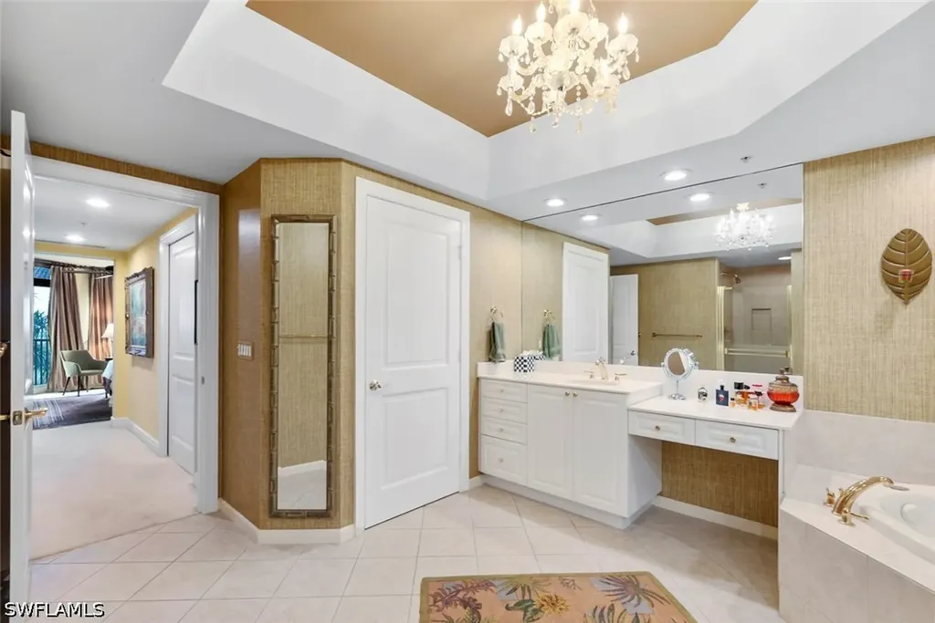 1060 Borghese Lane Naples FL 34114