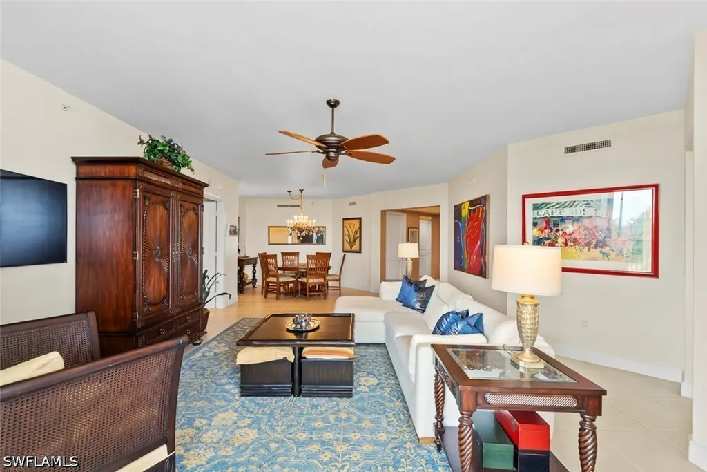 1060 Borghese Lane Naples FL 34114