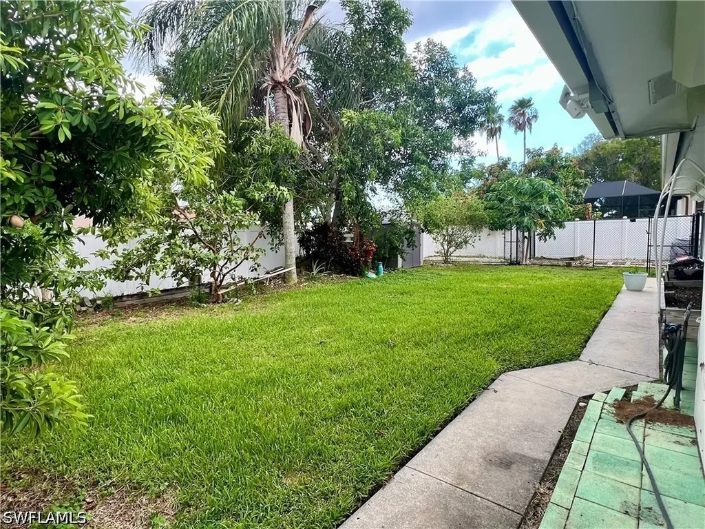 4629 SE 20th Avenue Cape Coral FL 33904