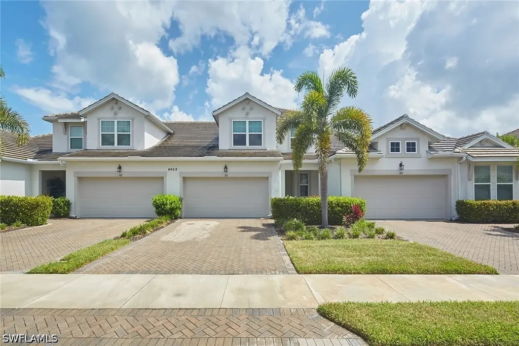 4659 Arboretum Circle Naples FL 34112