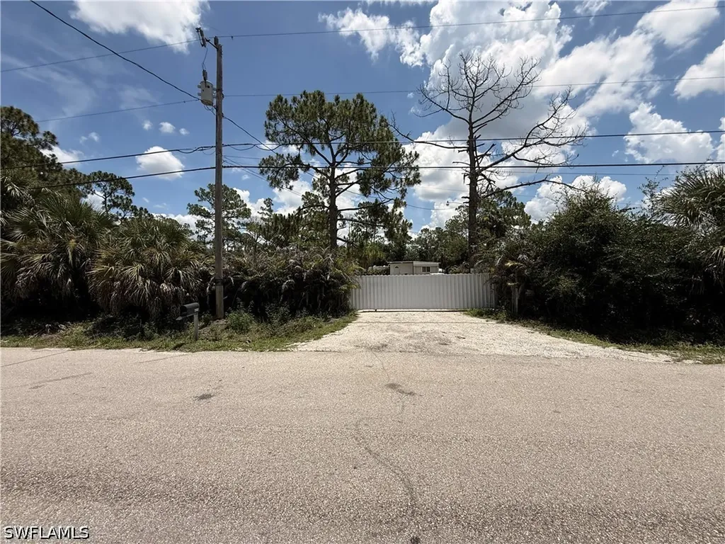 8219 Bartholomew Drive North Fort Myers FL 33917