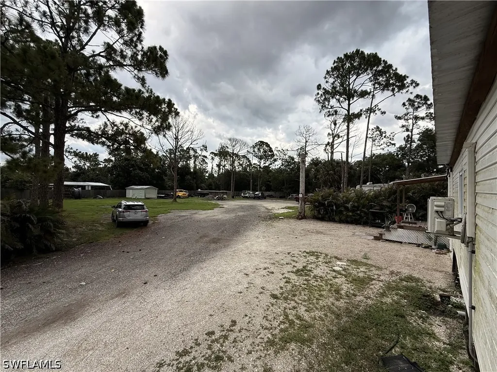8219 Bartholomew Drive North Fort Myers FL 33917