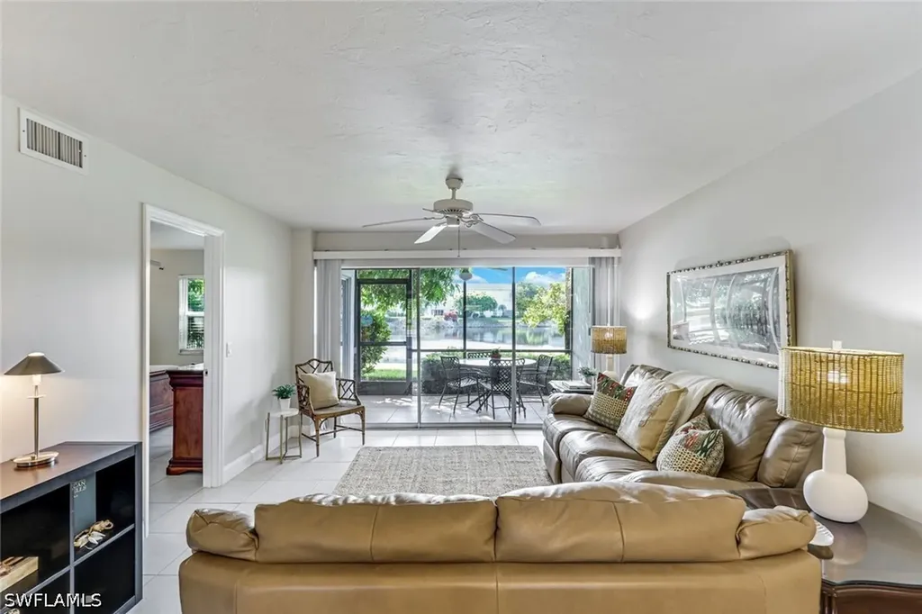 3030 Binnacle Drive Naples FL 34103