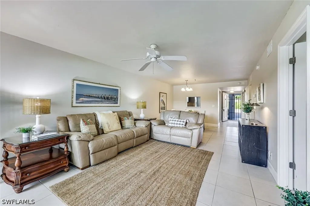 3030 Binnacle Drive Naples FL 34103