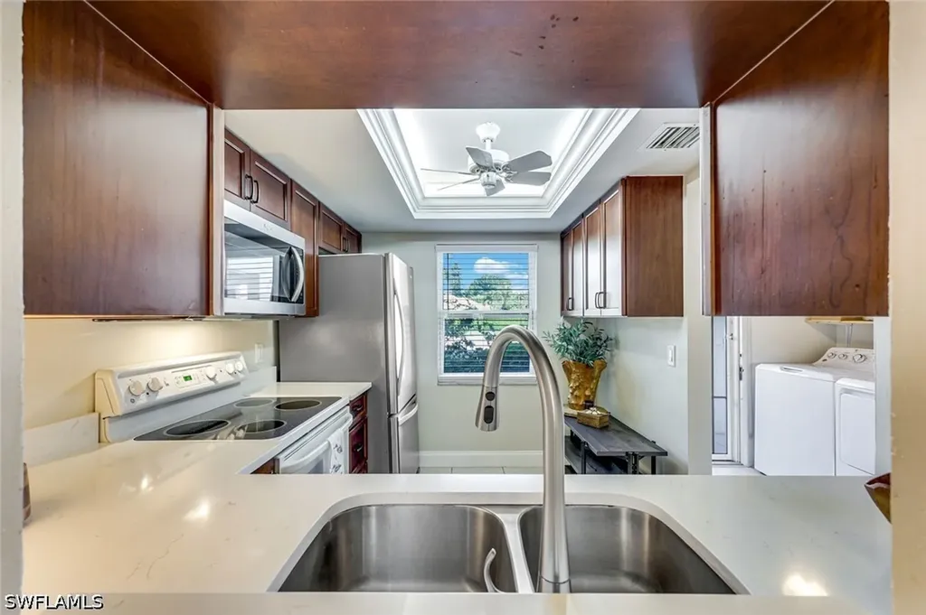 3030 Binnacle Drive Naples FL 34103