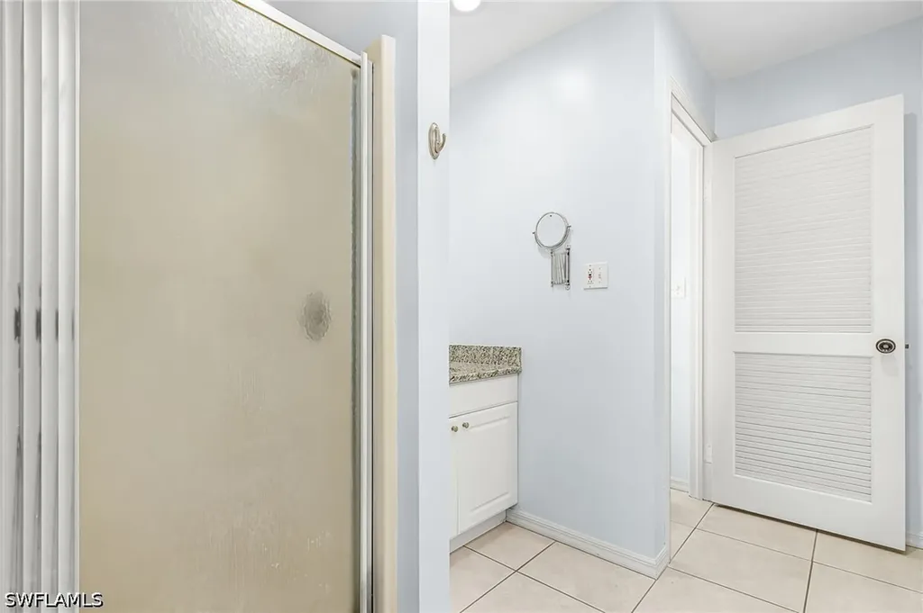 670 27th Street NW Naples FL 34120